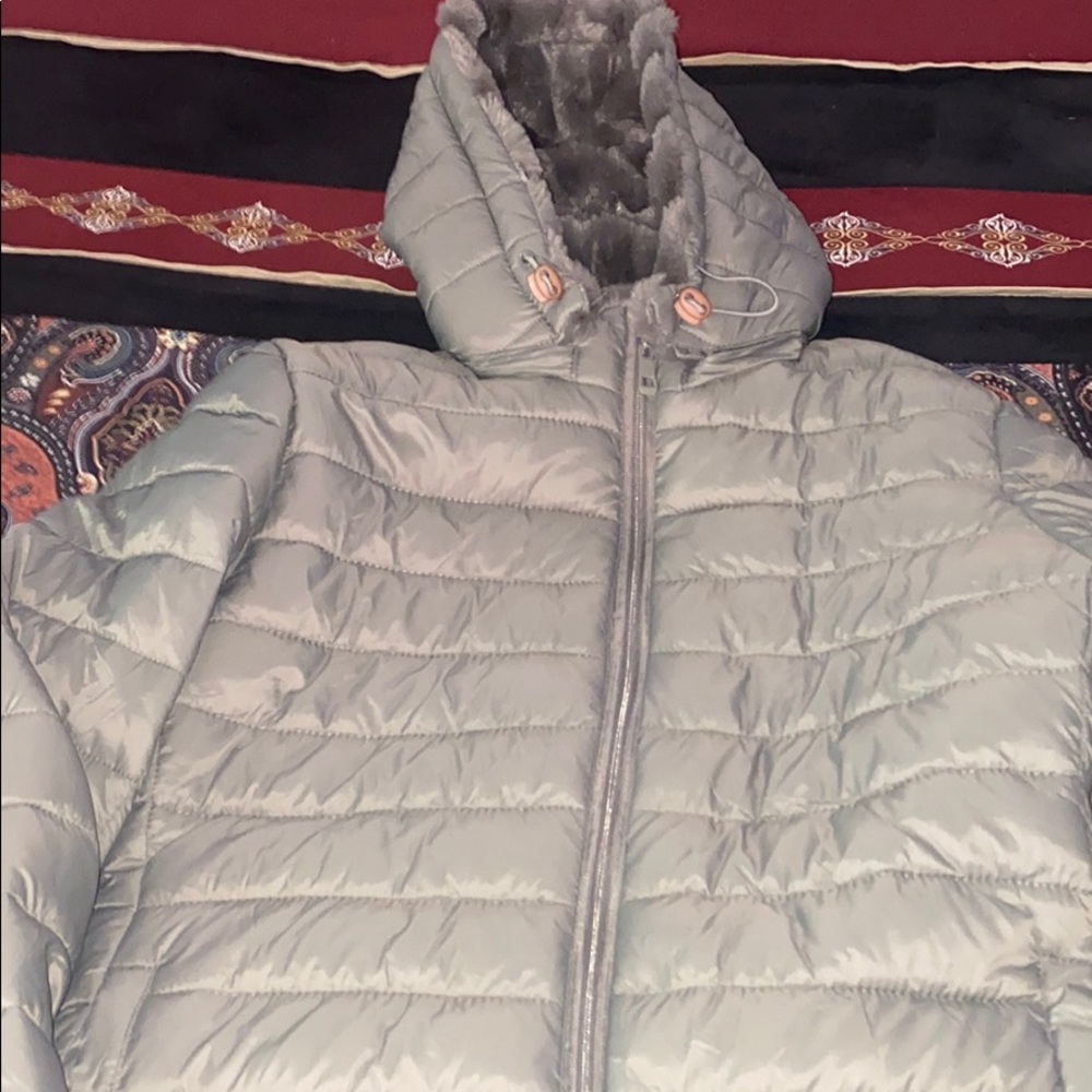 Jacket - Picture 2 of 4